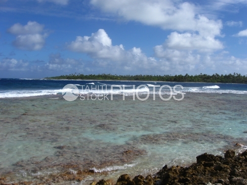 waves on the reef, Passe sud de Fakarava