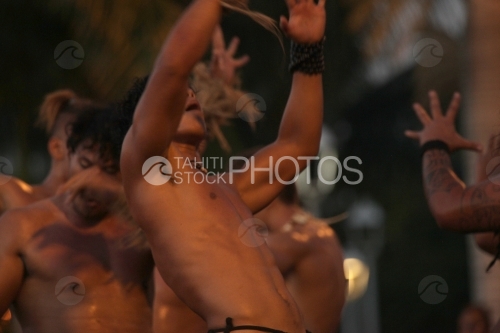 Group of Marquesian dancer