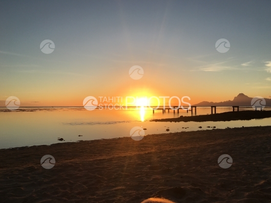 Moorea during sunset, seen from the beach at Le Meridien, Punaauia