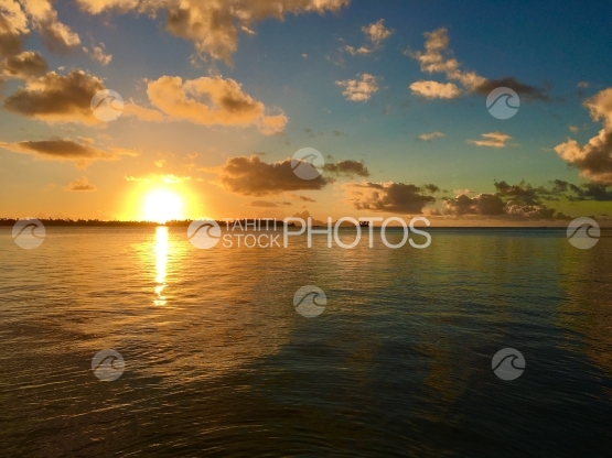 Sunset in the lagoon of Tahaa