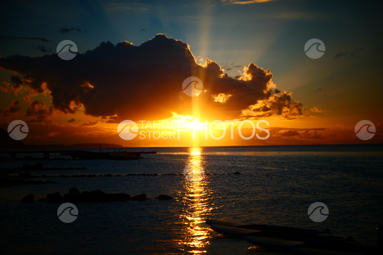 Incredible sunset at Moorea