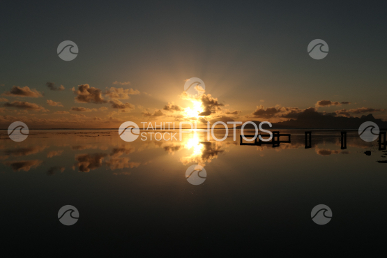 Sunset on Moorea, shot from a beach of Tahiti