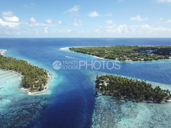 Rangiroa, aerial shot of the pass Avatoru