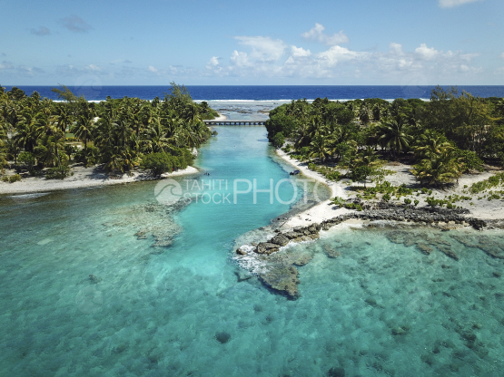 Rangiroa, aerial shot of the lagoon and island