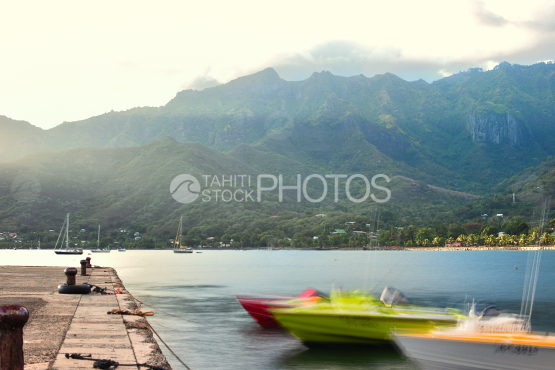 nuku hiva, taiohae fishing port