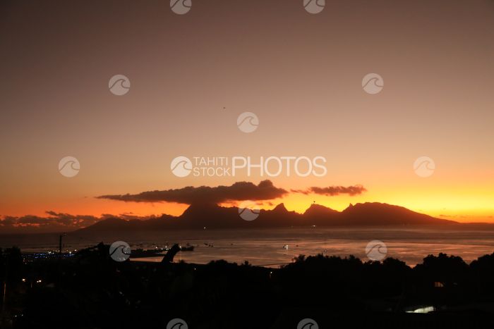 Sunset Chanel Between Moorea and Tahiti, French Polynesia