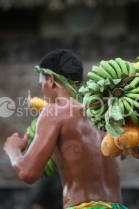 Traditionnal Race bearing fruit, Course Ã  pied des porteurs de fruits