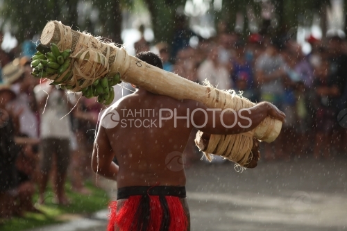 Traditionnal Race bearing fruit, Course Ã  pied des porteurs de fruits