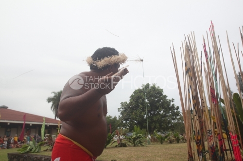 Tahitian and Traditional Spear Contest, Lanceurs de Javelots Traditionnels Polynésiens