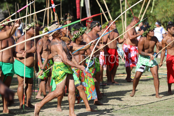 Tahiti, Polynesian man with pareo, traditional javelin throwing competition, Tuaro Maohi, Polynesia